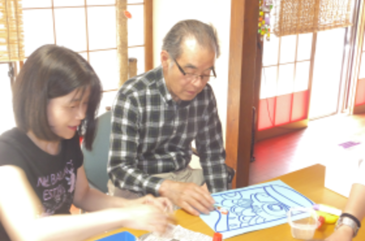 施設内写真																																					