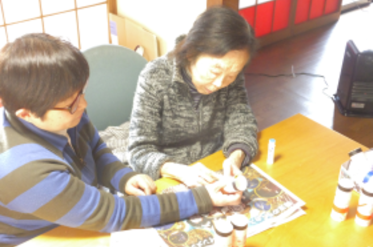 施設内写真																																					